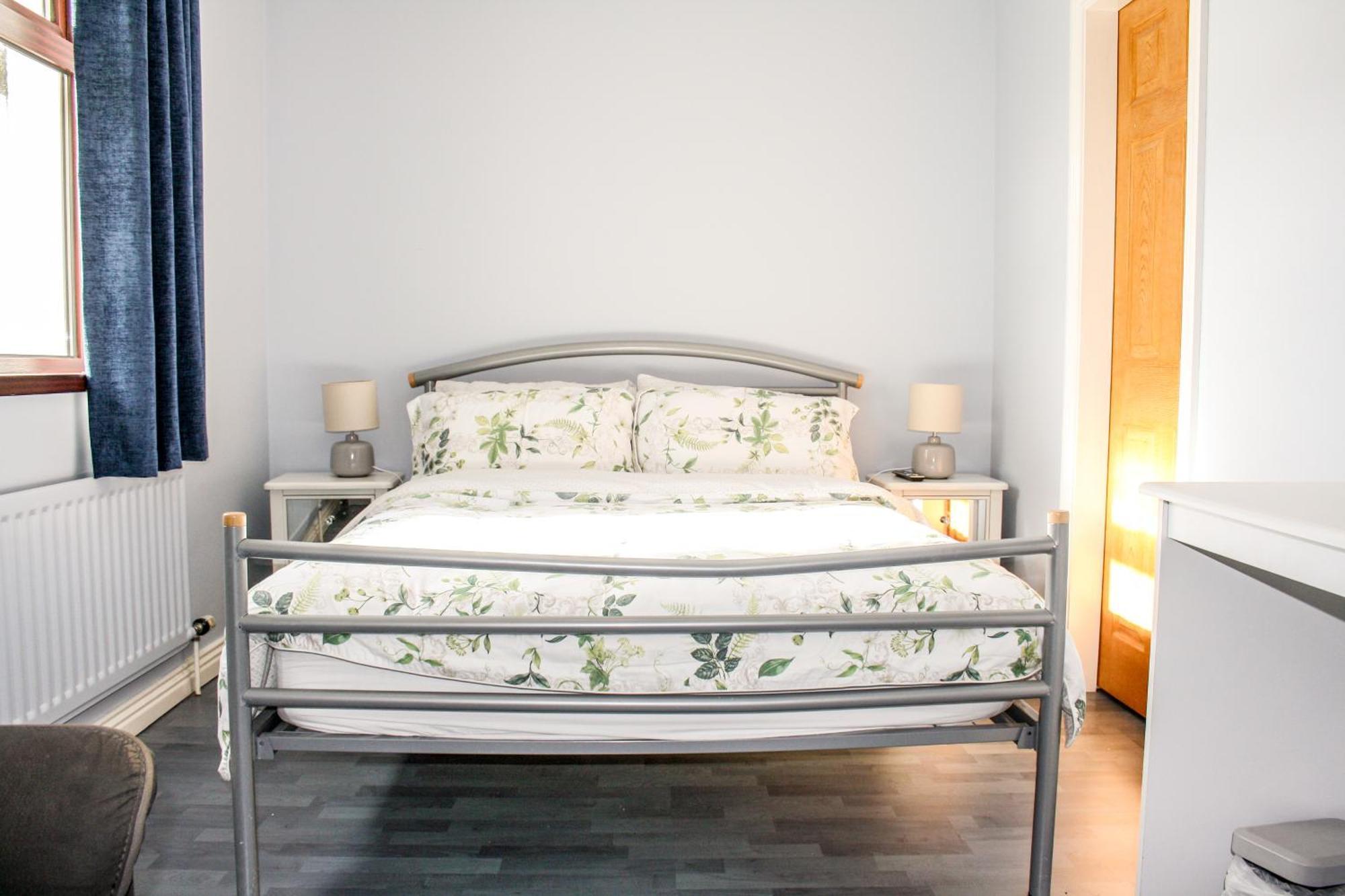 The Coach Inn Страбан Екстериор снимка